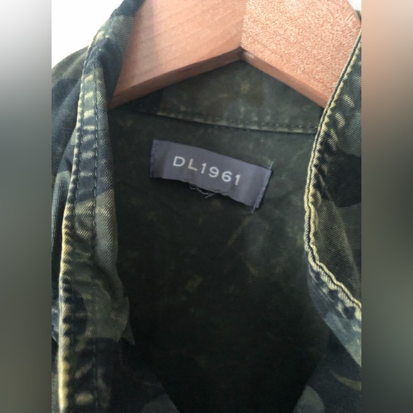 DL1961 CAMO CARGO JACKET PEPLUM WAIST SIZE LARGE - Picture 2 of 9